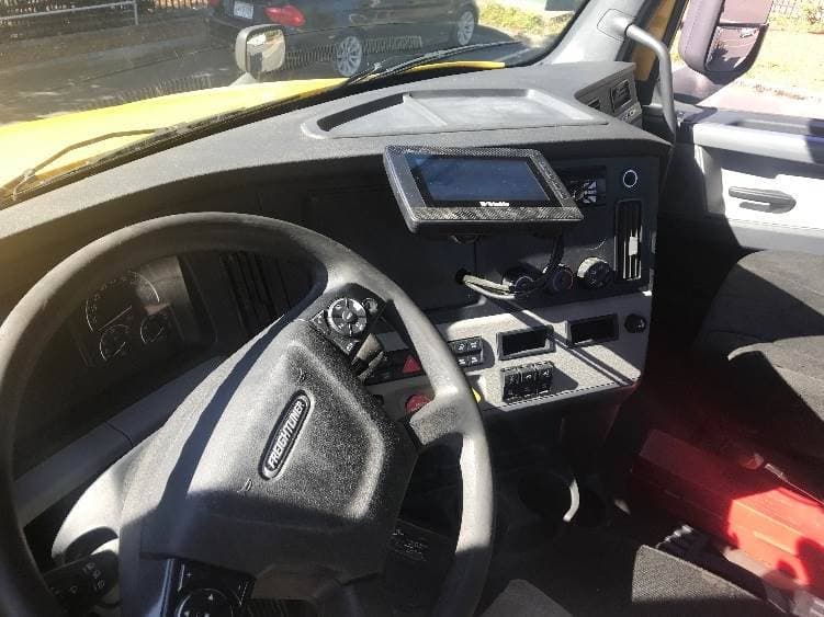 2019 Freightliner Cascadia image 10