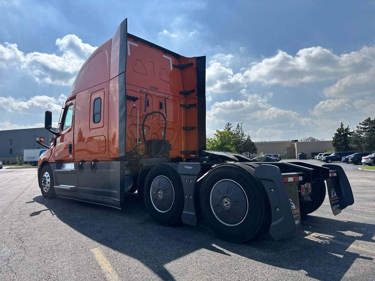 2022 Freightliner Cascadia 126 image 6