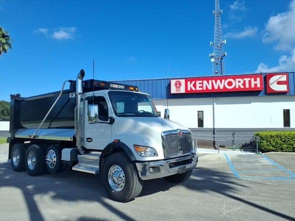 2025 Kenworth D5 image 1