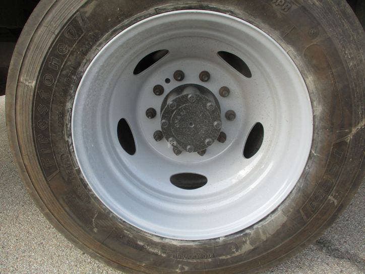 2016 Ford F-550 BUCKET TRUCK 4X4 image 22