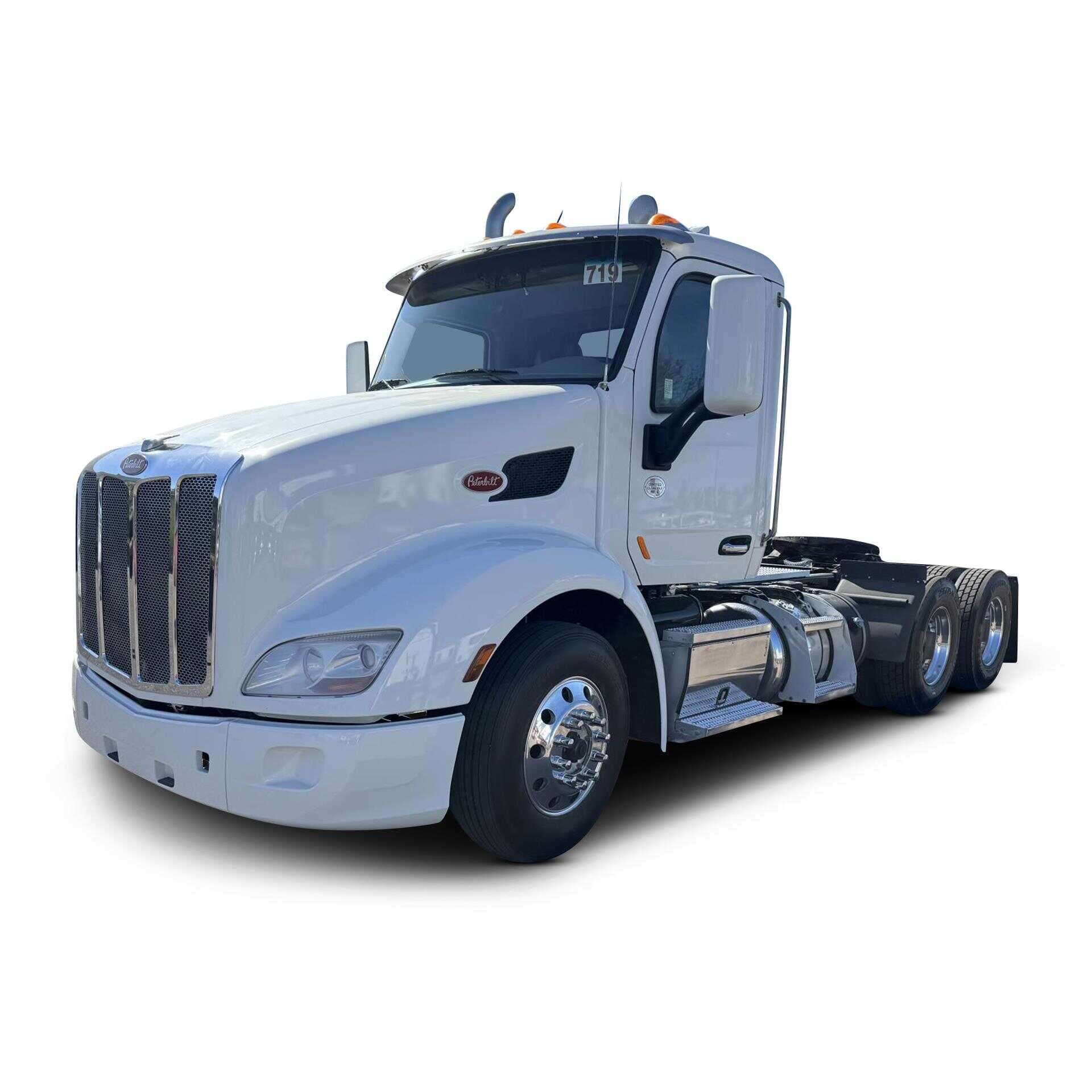 Used 2020 Peterbilt 579 Conventional - Day Cab in Tolleson, AZ image 1