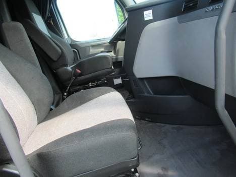 2020 Freightliner Cascadia image 11