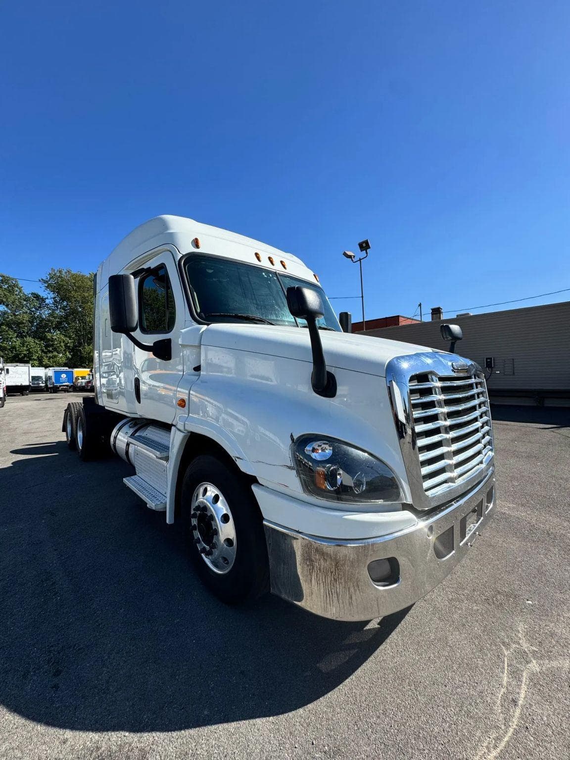 2016 Freightliner Cascadia image 6
