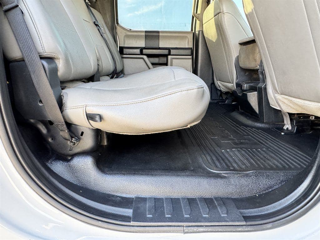 2020 Ford F150 image 39