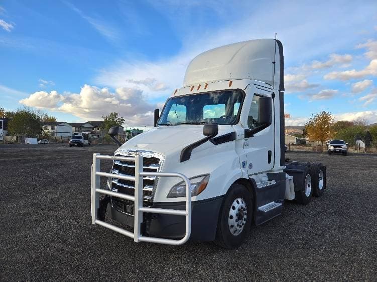 2021 Freightliner Cascadia image 5