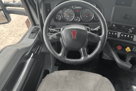 2020 Kenworth T680 image 7