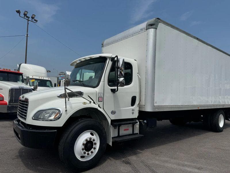 2018 Freightliner Cascadia 125 image 3