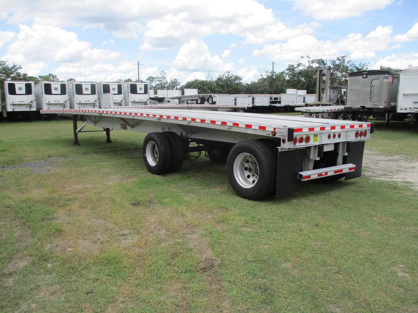 2014 REITNOUER INC Reitnouer Inc Trailers image 2