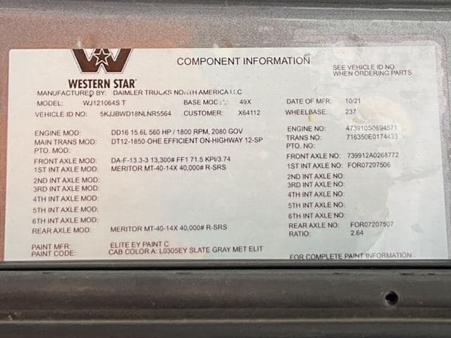 2022 Western Star 4900SB image 3