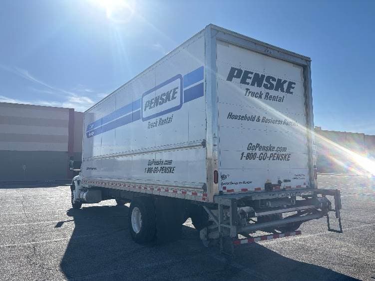 2022 International MV607 Box Truck - 220HP, 6 Speed Automatic, Roll up Door image 6