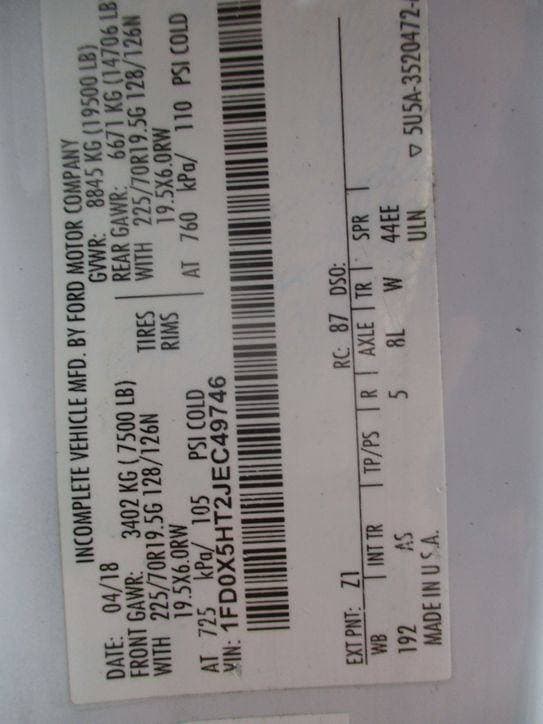 2018 Ford F550 SUPER CAB BUCKET TRUCK 4X4 image 21