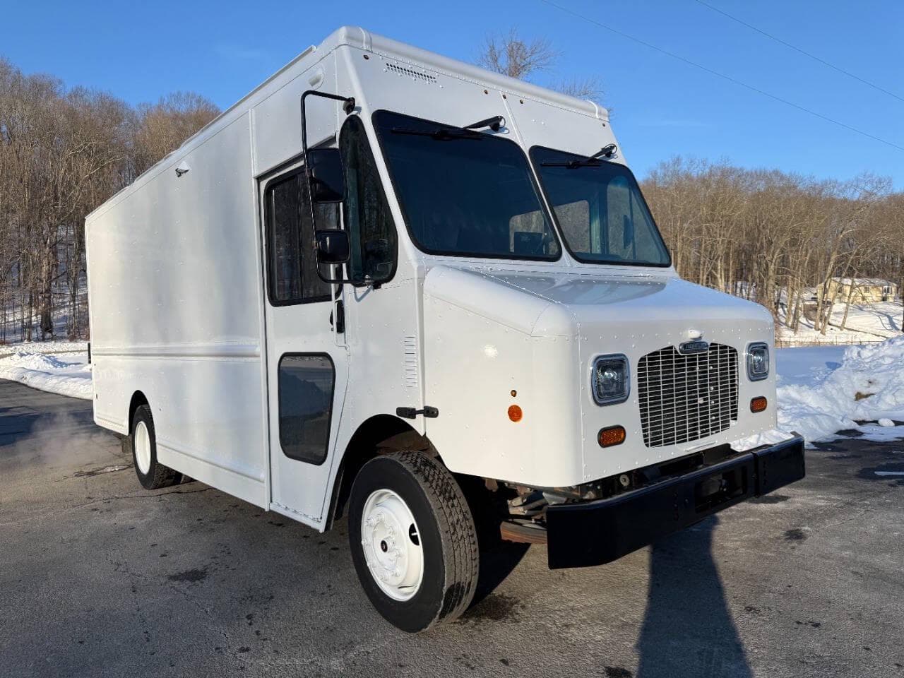 2021 Freightliner MT45 image 3