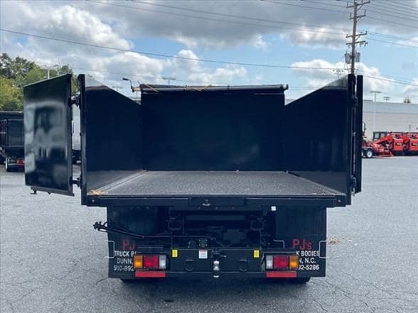 2024 Isuzu NPR HD image 7