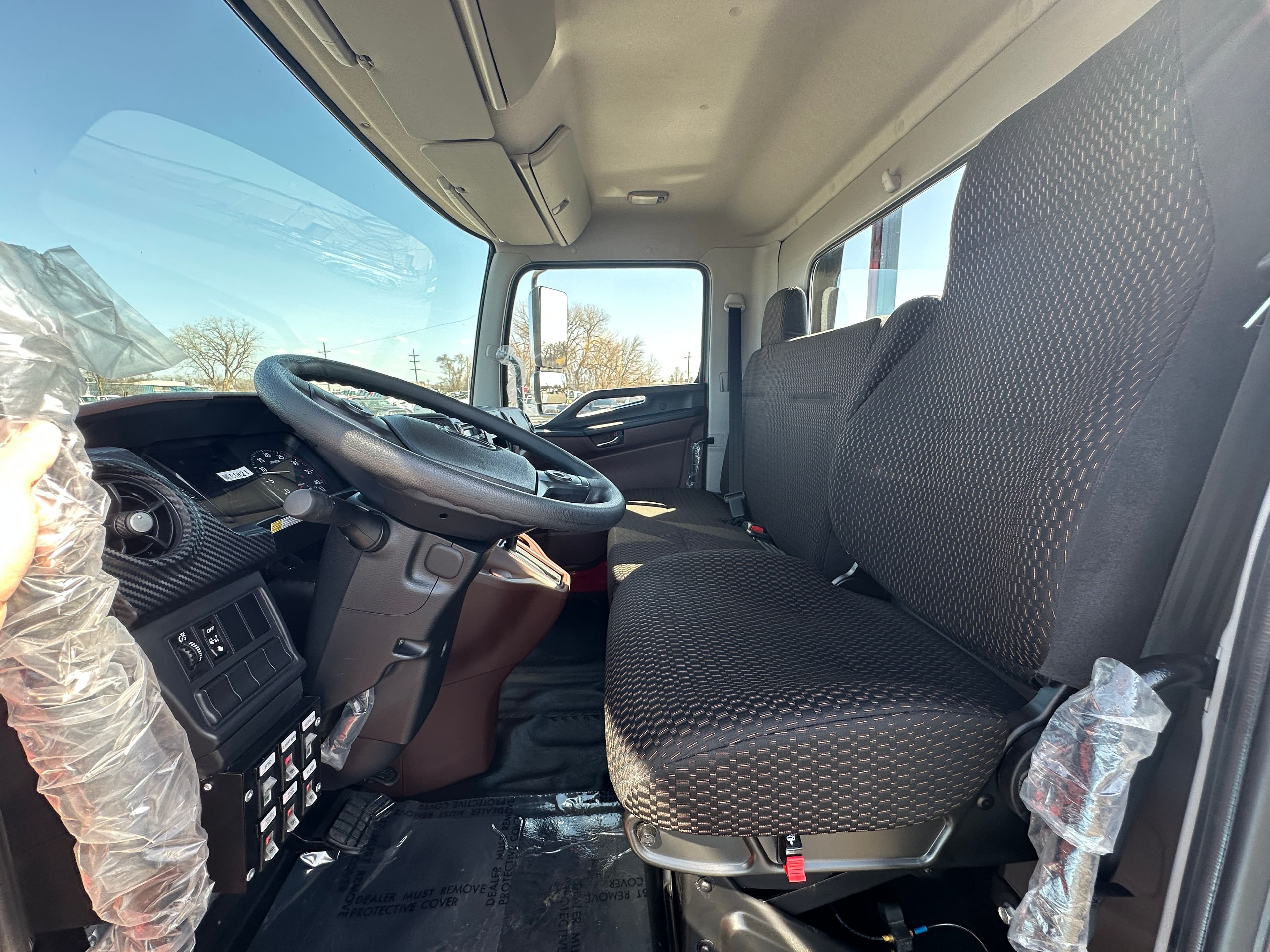 2025 Hino L6 CENTURY 21.5' STEEL CARRIER  (SK#: 6189C) image 12