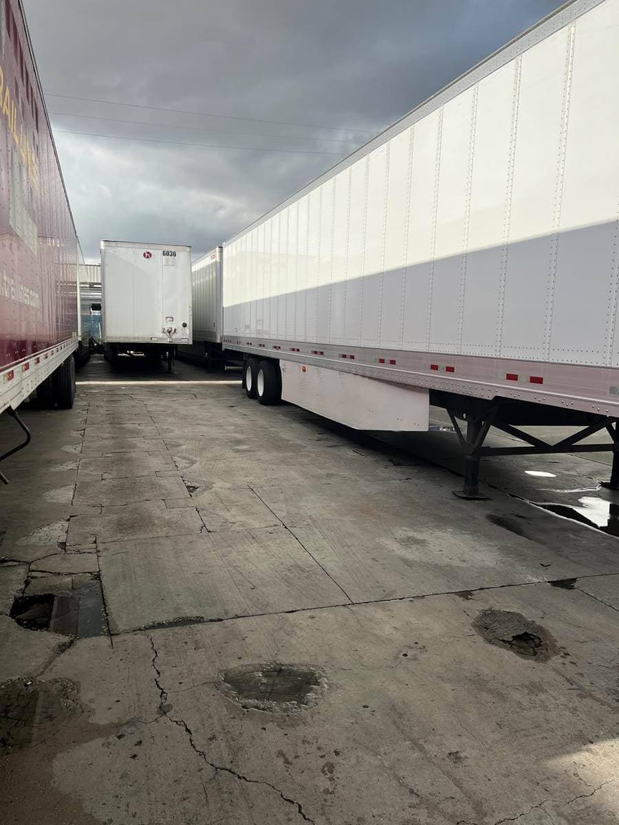 2022 Great Dane Champion 53' Dry Van Trailer image 3