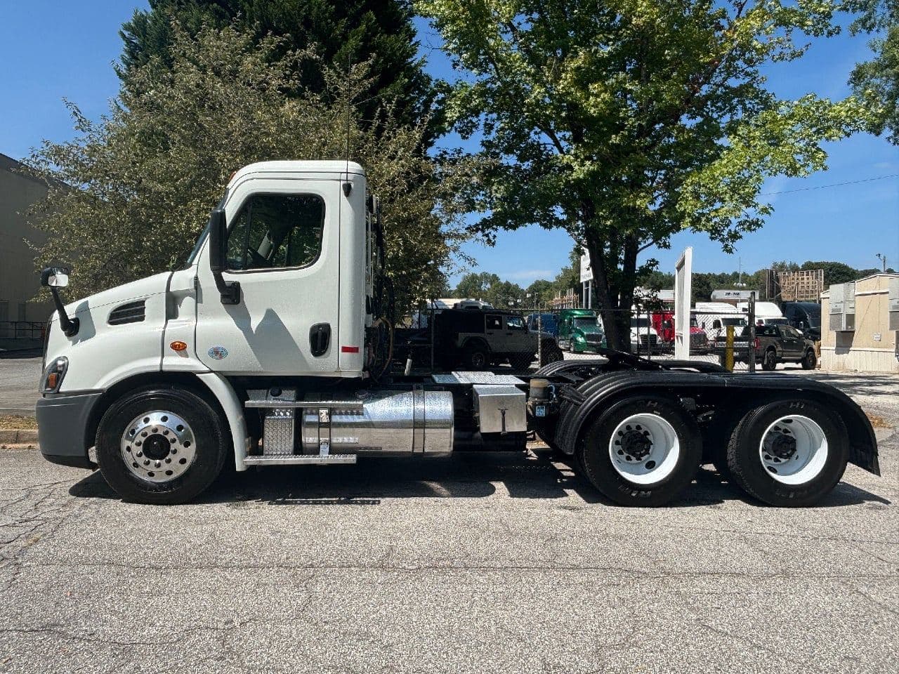 2019 Freightliner Cascadia 113 image 7