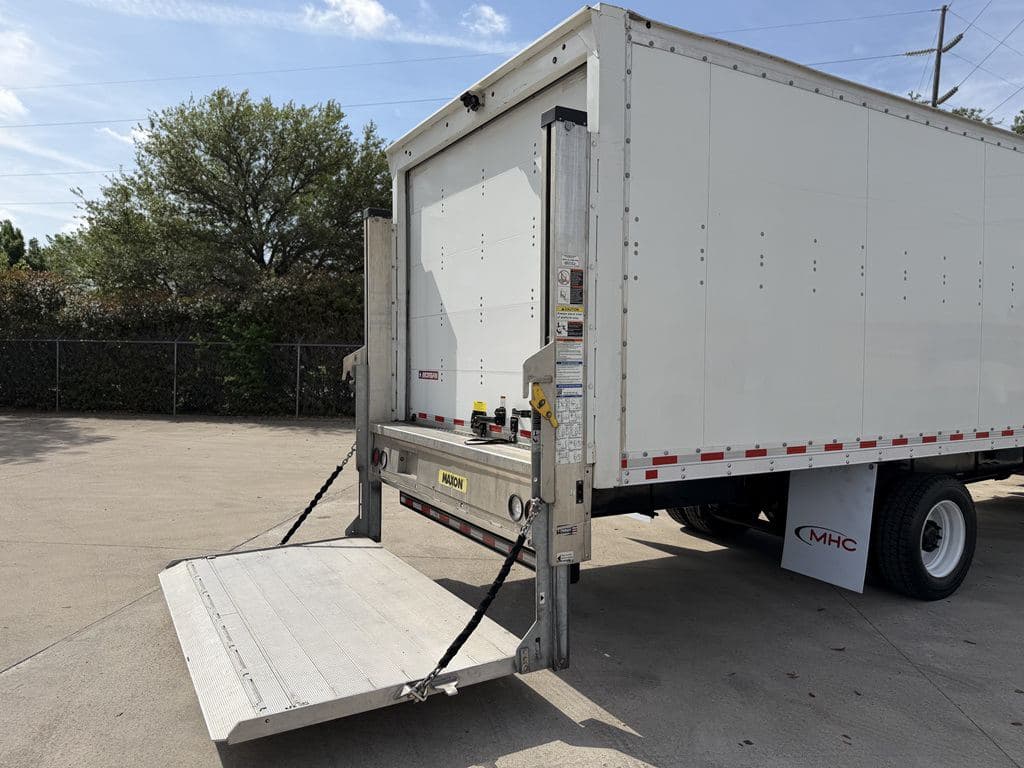 Used 2023 KENWORTH T270 image 20