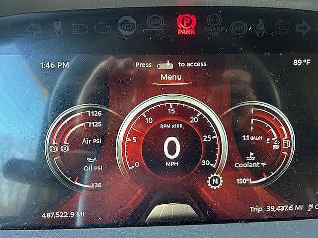2023 Peterbilt 579 image 12