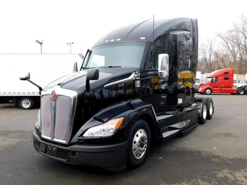 2023 Kenworth T600 image 1