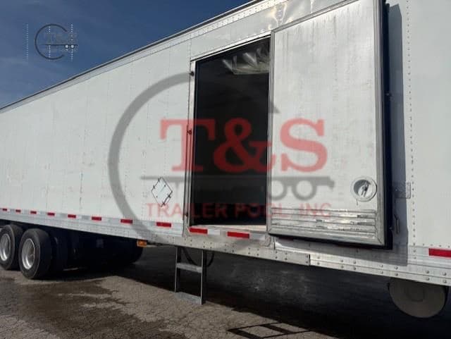 2017 HYUNDAI 48300 image 43