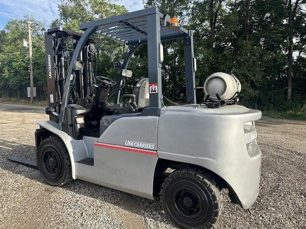 2016 Nissan MJ1F4A50LV image 4