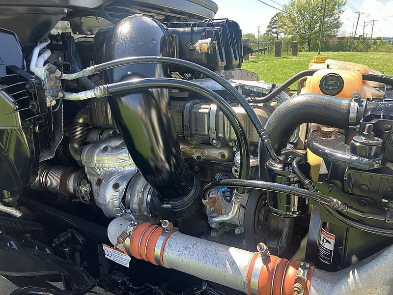 2020 Freightliner Cascadia 126 image 9