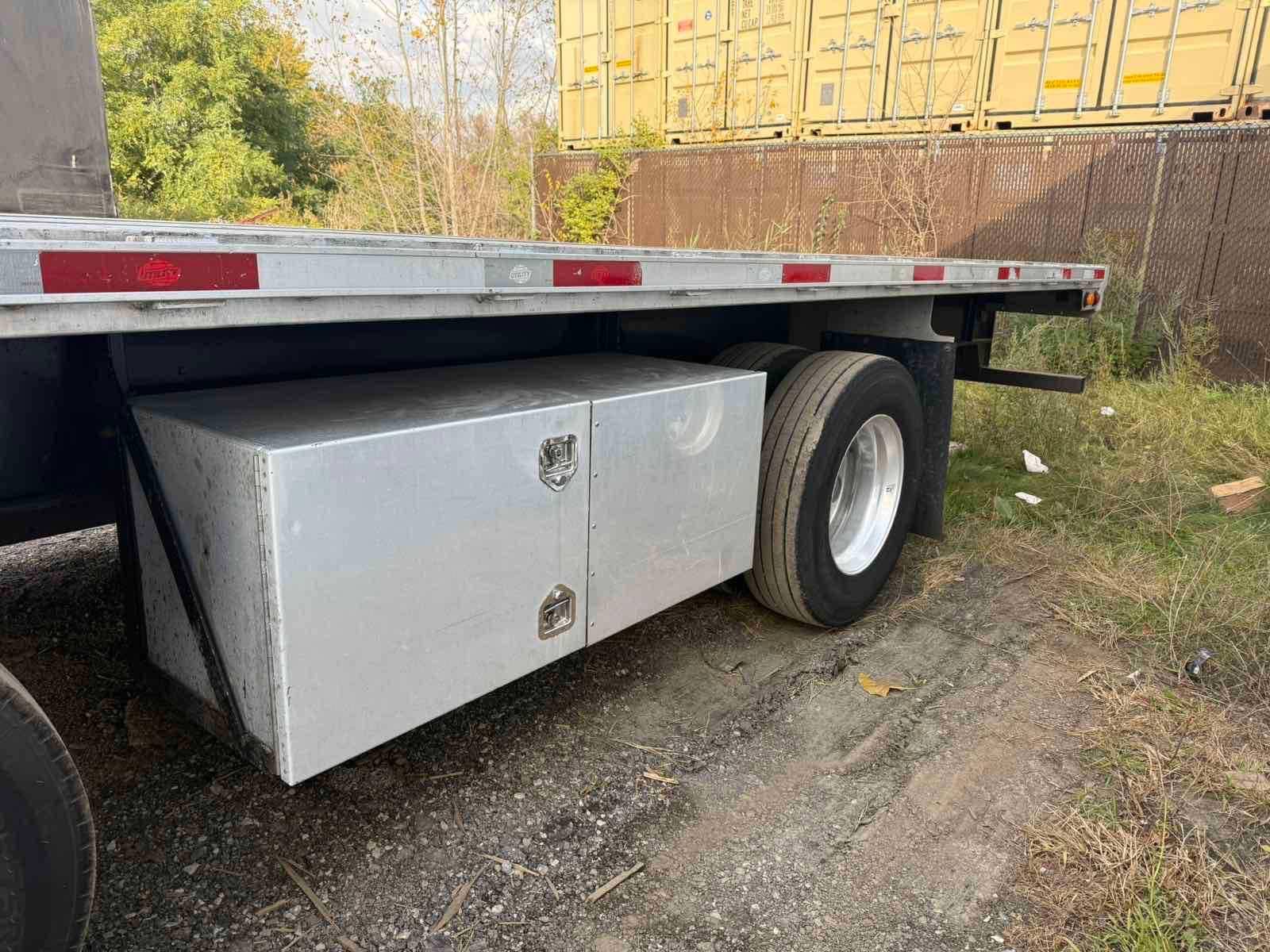 2019 Utility 53` FLATBED image 8