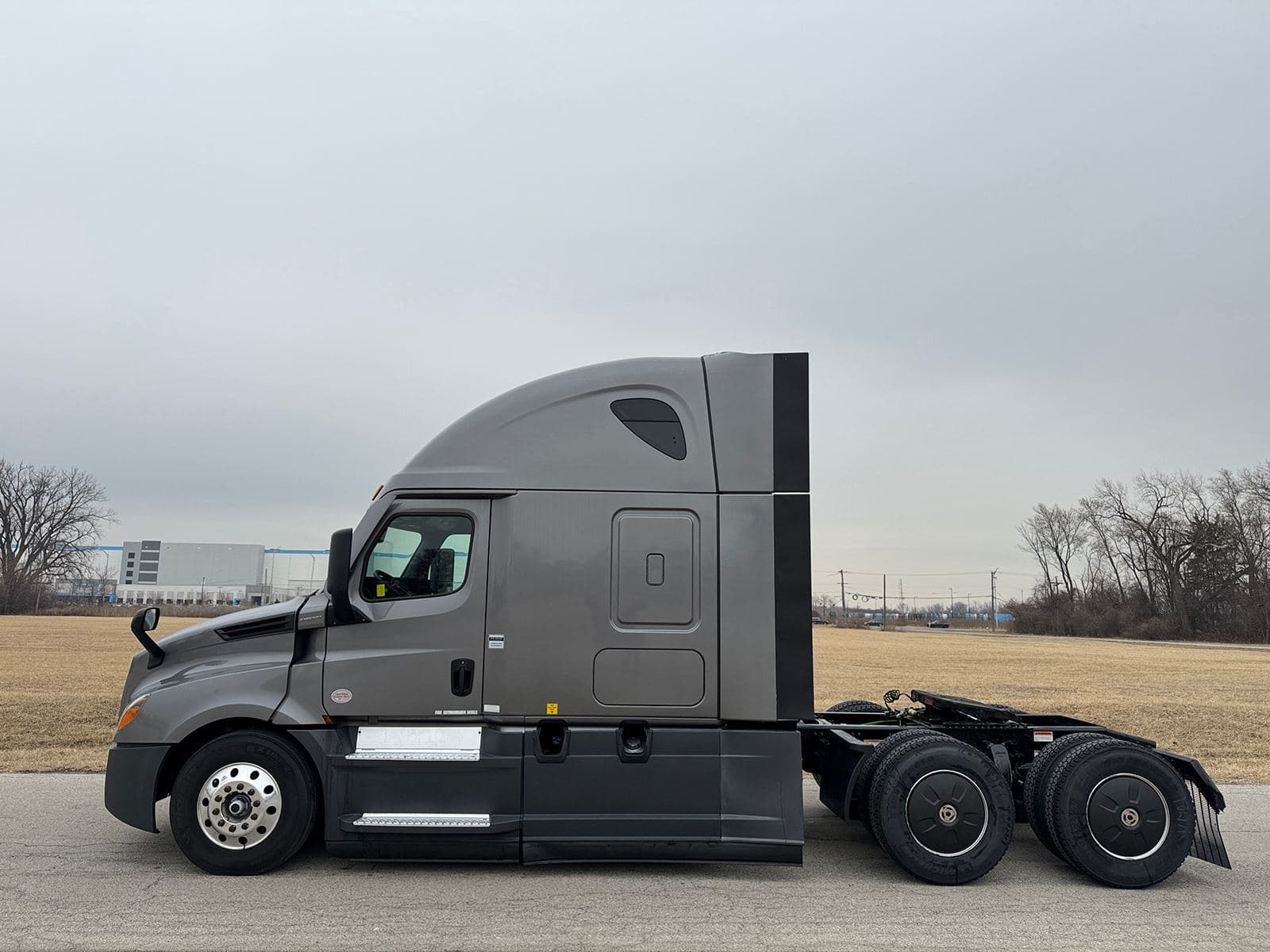 2022 Freightliner Cascadia 126 image 6