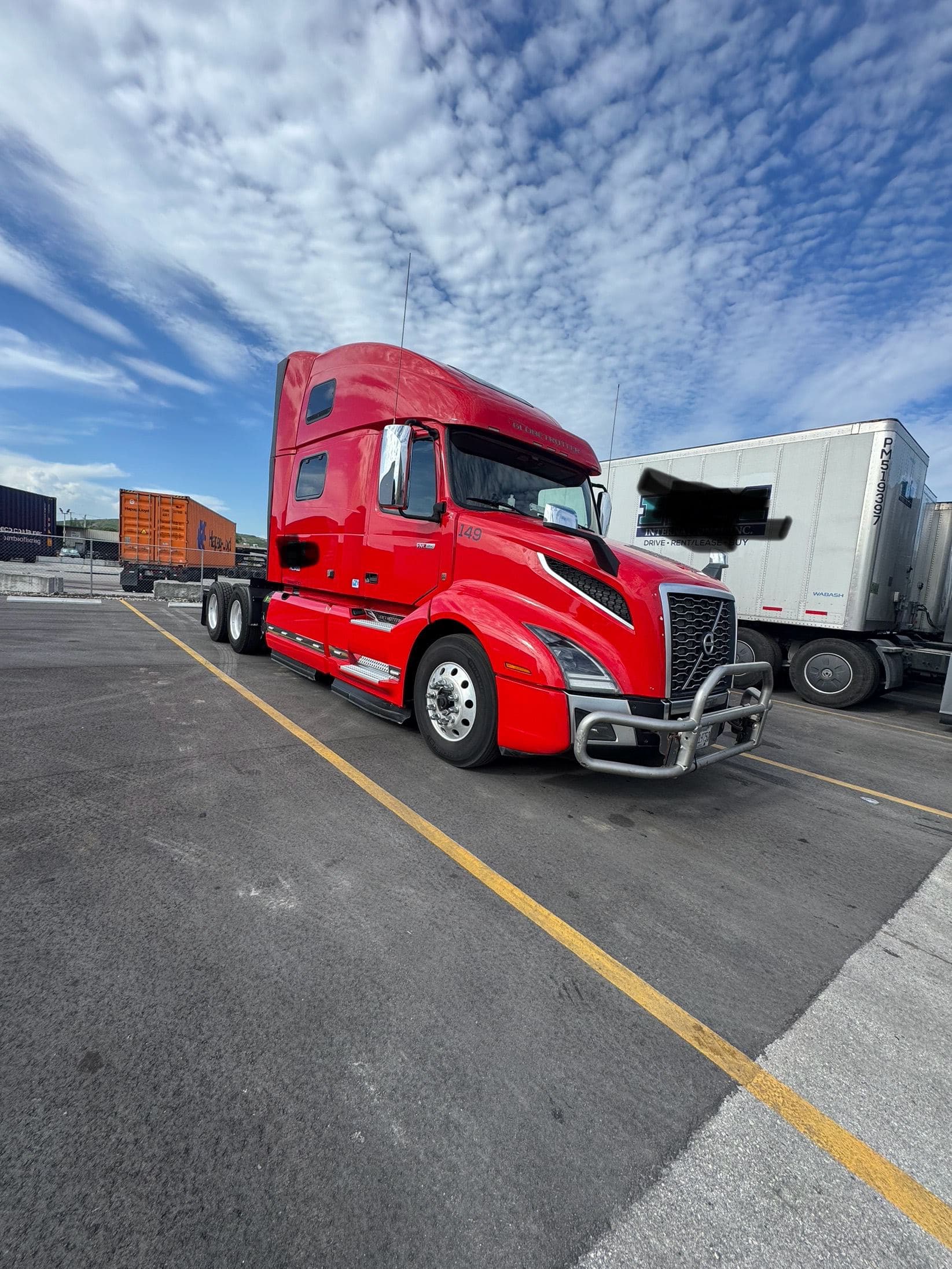 2022 Volvo VNL860 image 6