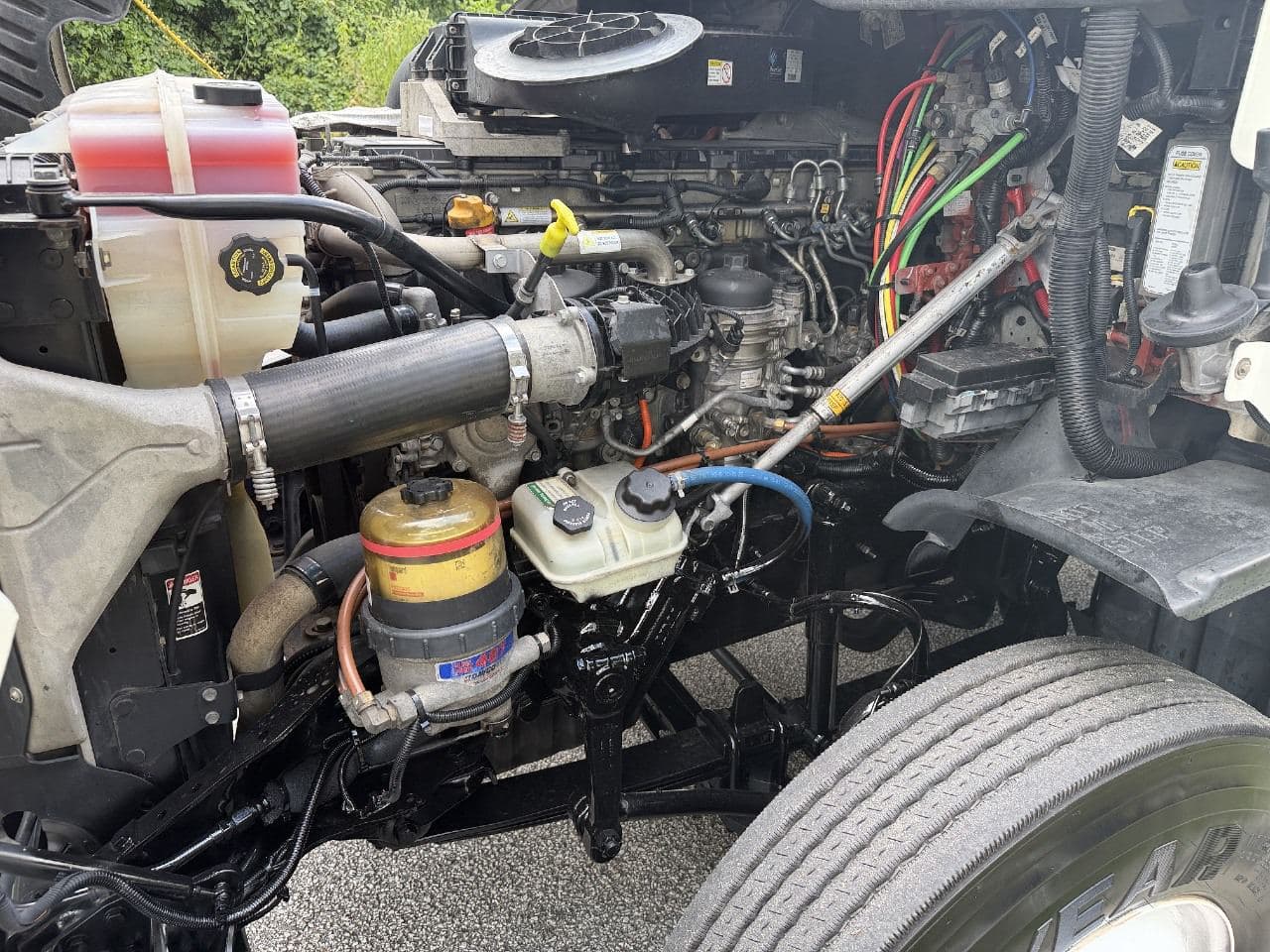 2018 Freightliner Cascadia 125 image 25