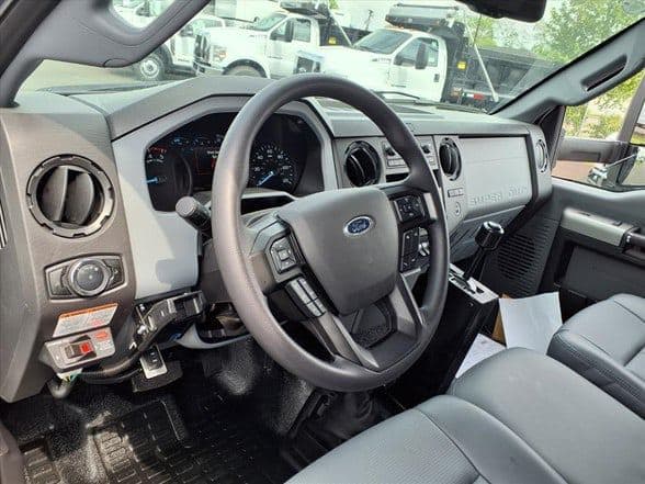 2027 Ford F750 SD image 14