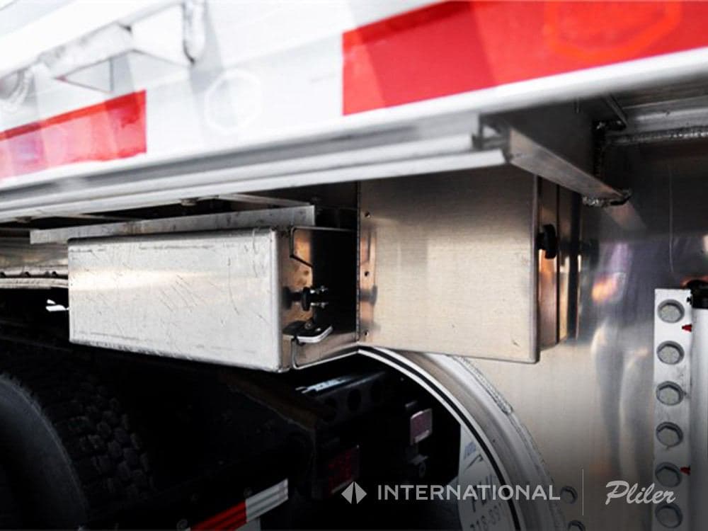 2025 MAC TRAILER MFG 53FT DROP SA066645 image 6