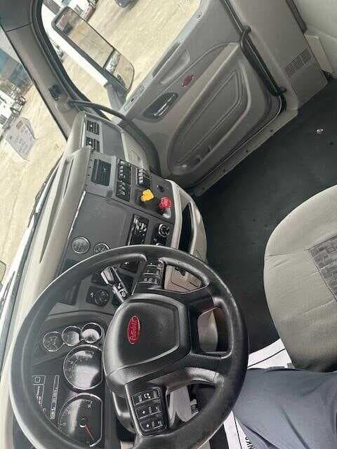 Used 2020 Peterbilt 579 Conventional - Day Cab in Fontana, CA image 5