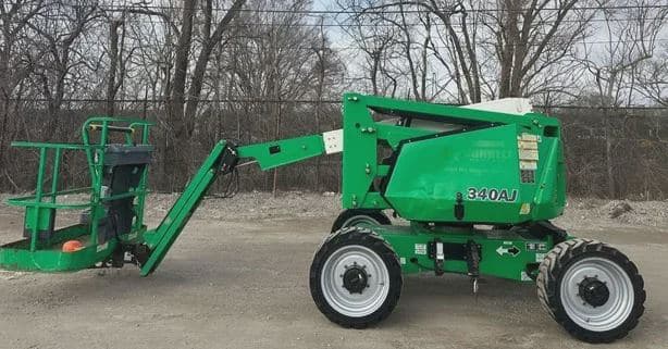 2017 JLG 340AJ image 5