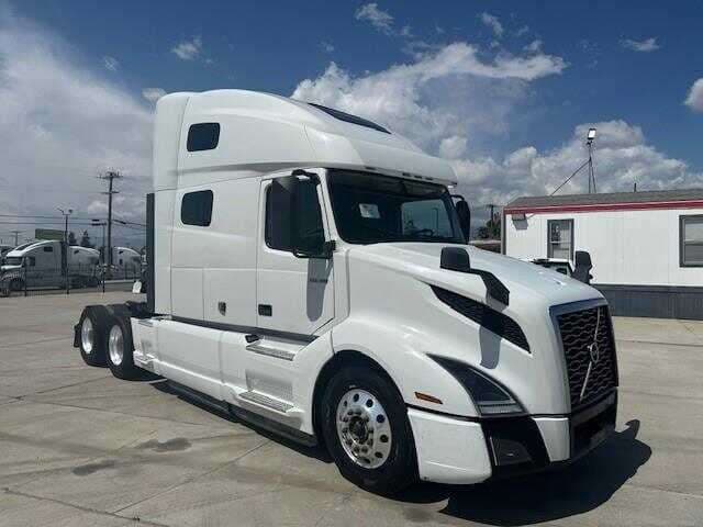 2021 Volvo VNL