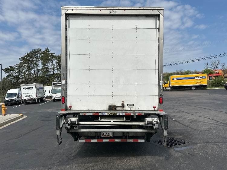 2022 International MV607 Box Truck - 220HP, 6 Speed Automatic, Roll up Door image 7
