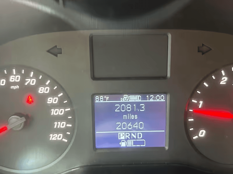 2022 Mercedes-Benz Sprinter 2500 Cargo Van (High Roof, 4WD) image 6