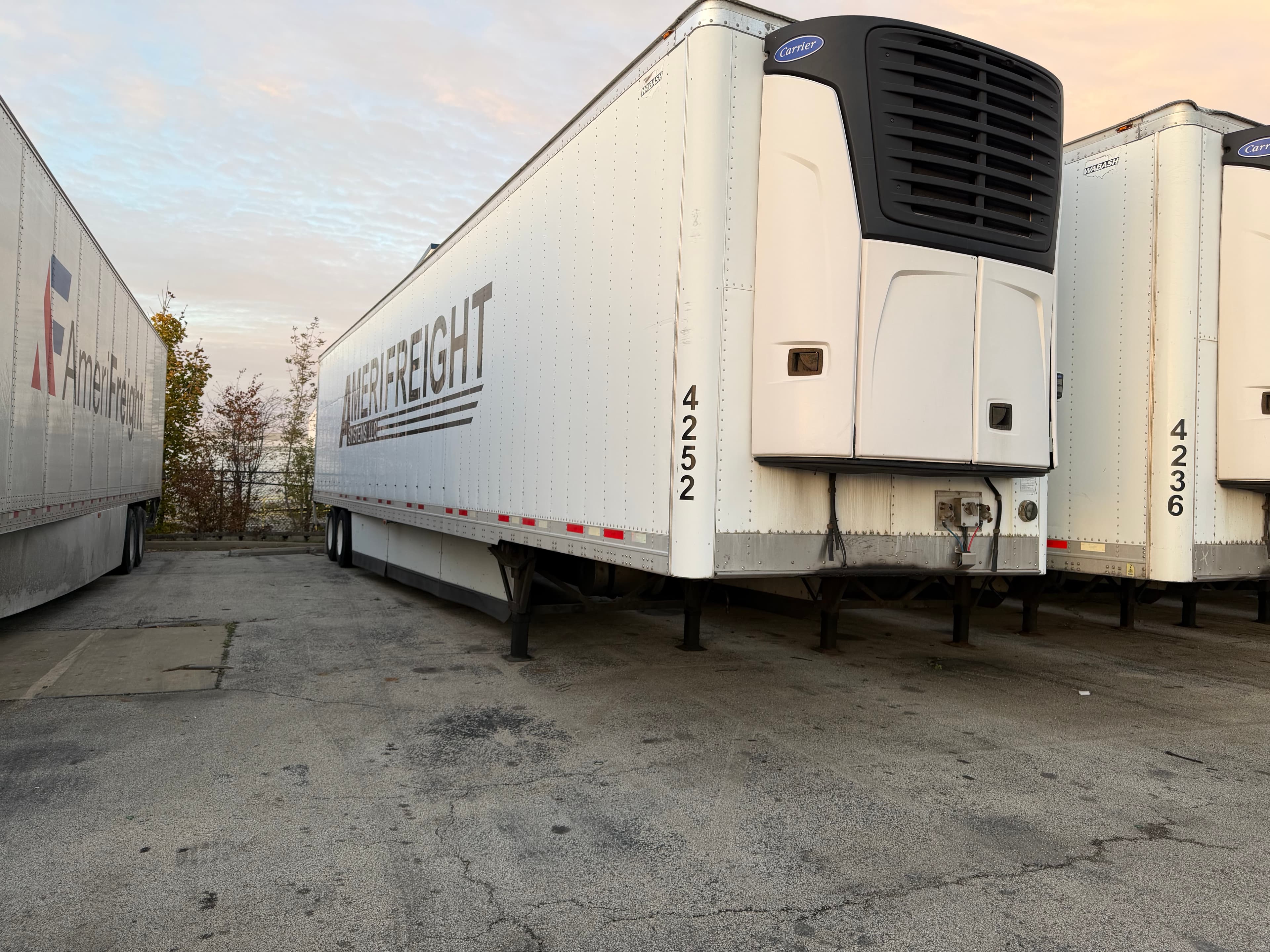2014 Wabash Refrigerated Van image 3