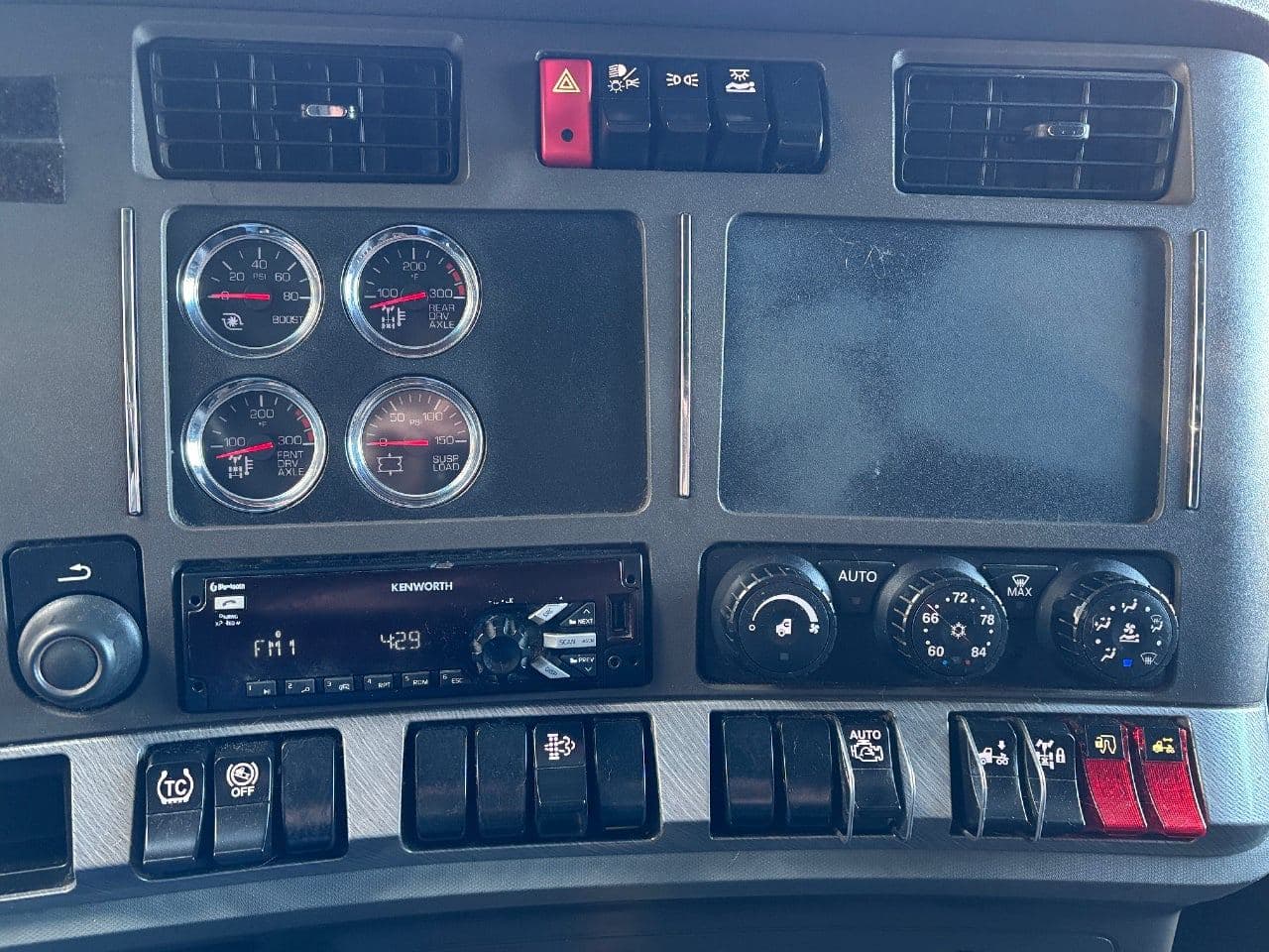 2019 Kenworth T680 image 21