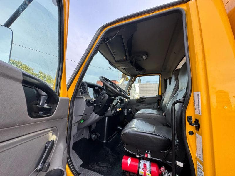 2020 International MV607 image 24