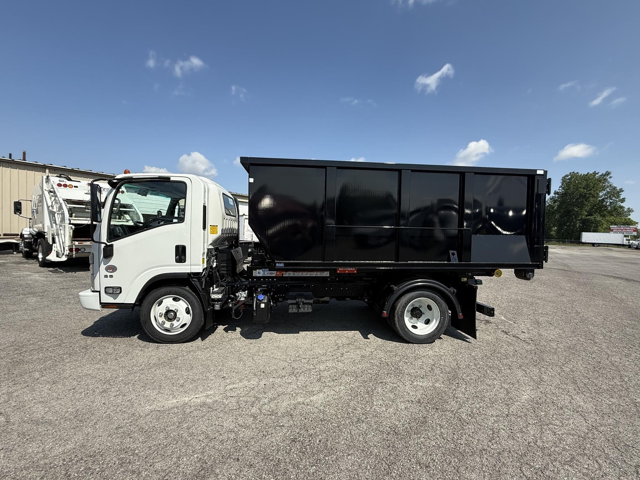 2024 HINO S5 119619 image 2