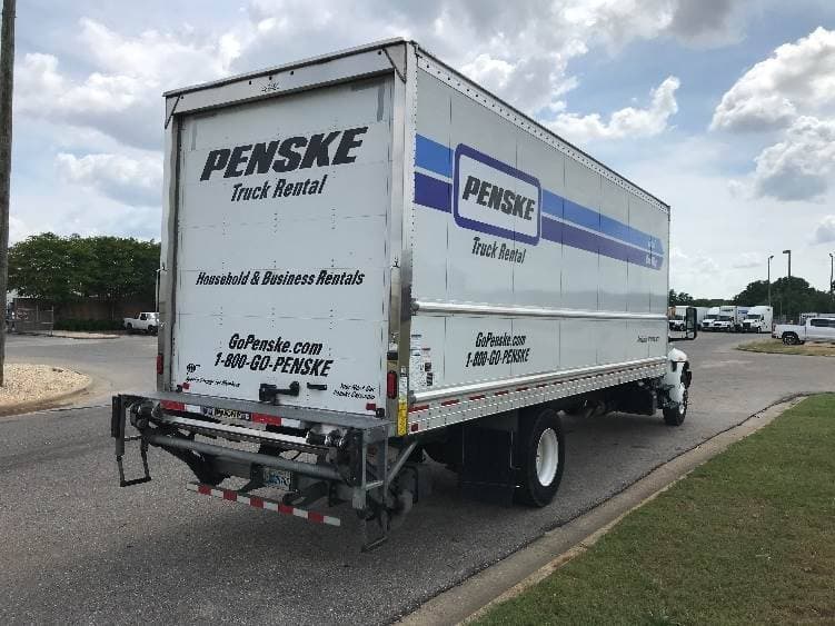 2022 International MV607 Box Truck - 220HP, 6 Speed Automatic, Roll up Door image 13