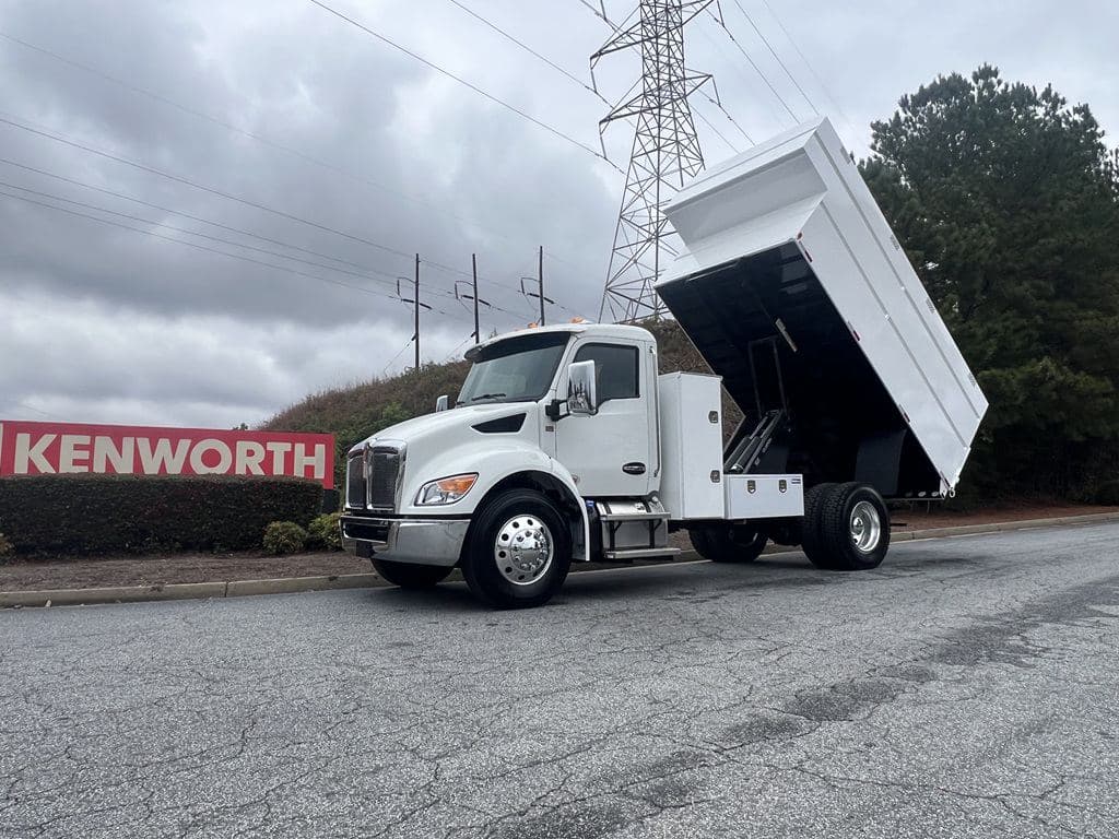 New 2026 KENWORTH T280 image 12