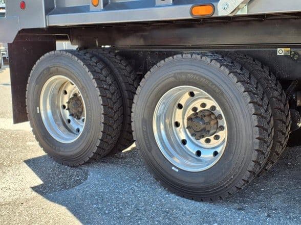 2025 Kenworth D5 image 20