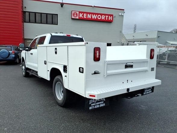 2026 Ford F350 SD XL image 6