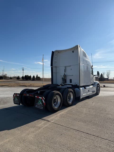 2024 Peterbilt 579 image 4