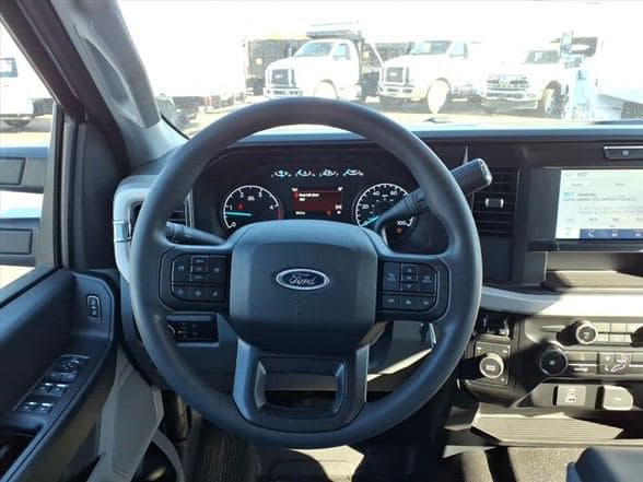 2026 Ford F550 SD XL image 10