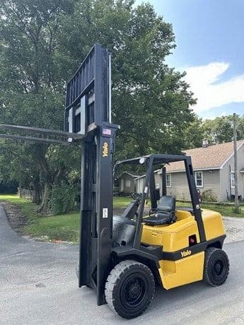 2005 YALE GDP080LJ image 3