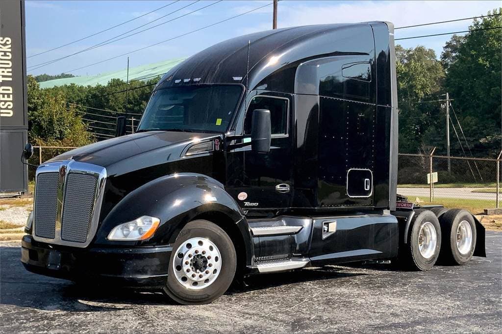 2018 Kenworth T680 image 2