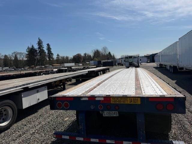 2013 Great Dane 53x102 Combination Flatbed Trailer - Spring, Sliding Axle image 6